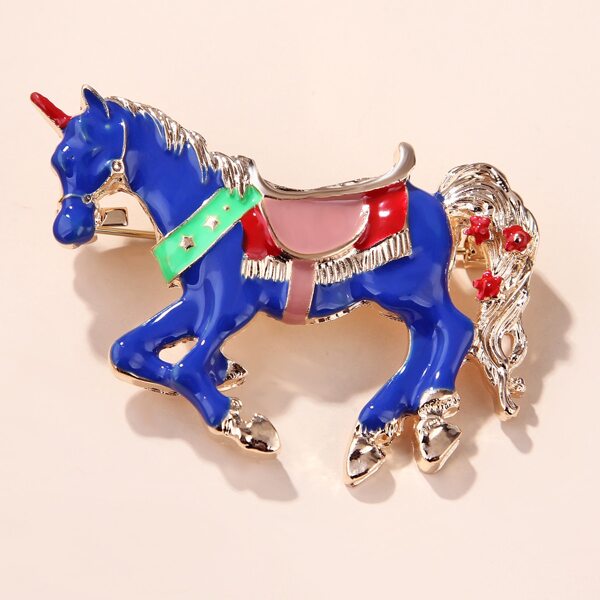 

Animal Design Brooch, Multicolor