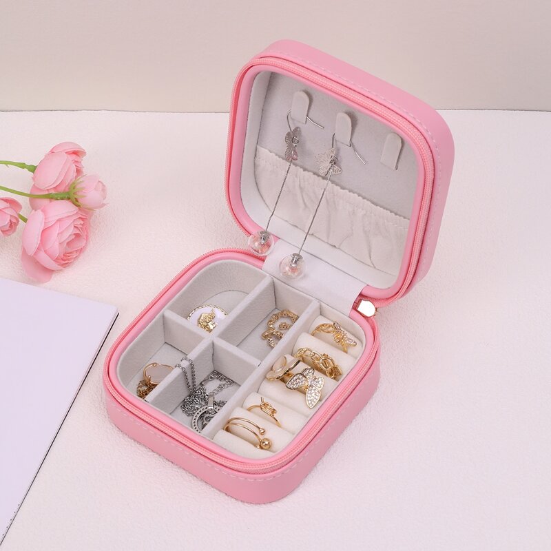 

Multi-grid Jewelry Storage Box, Pink