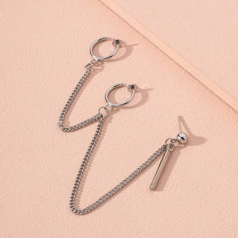 

Chain Decor Ear Cuff, Silver