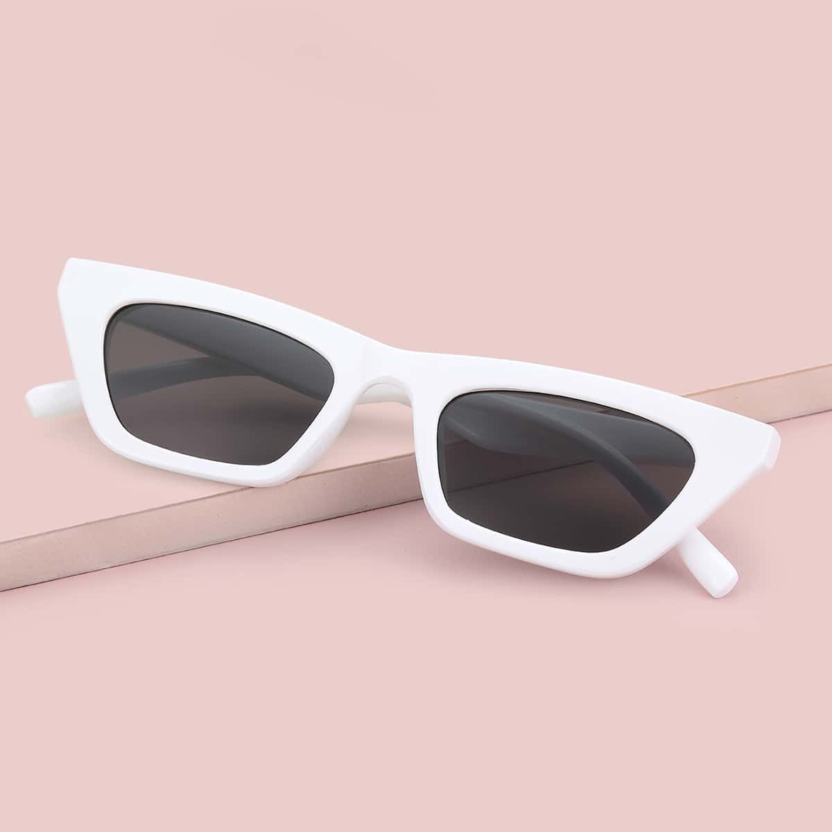 

Colorblock Cat Eye Sunglasses
