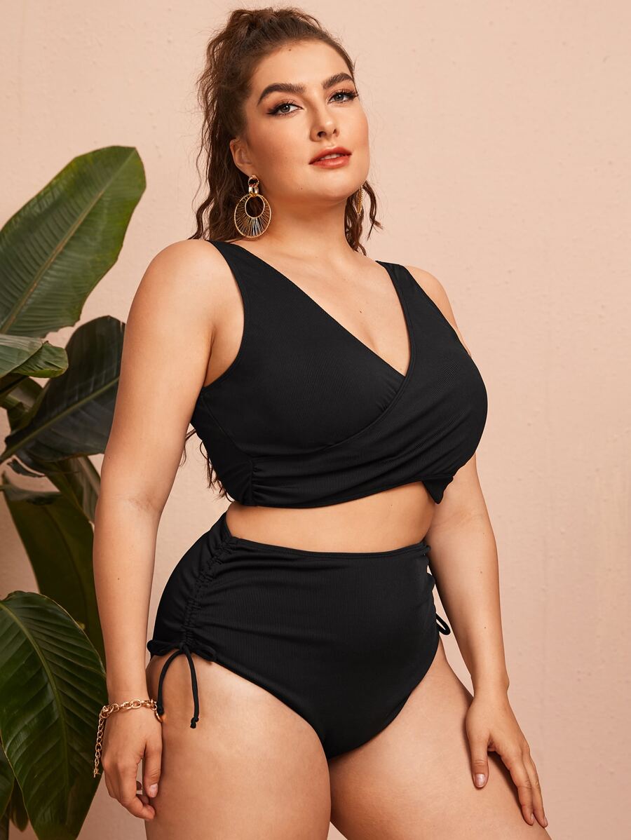 SHEIN Swim Curve Conjunto de bikini con envuelta de canalé y anudado a los lados para talla grande, verano playa - Negro - Ver 1