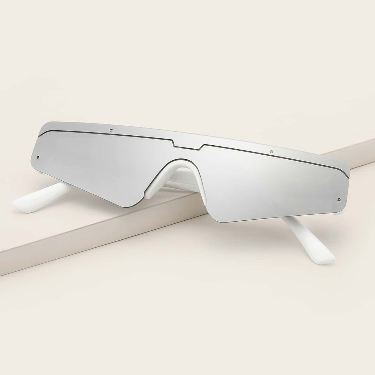 

Flat Top Sunglasses