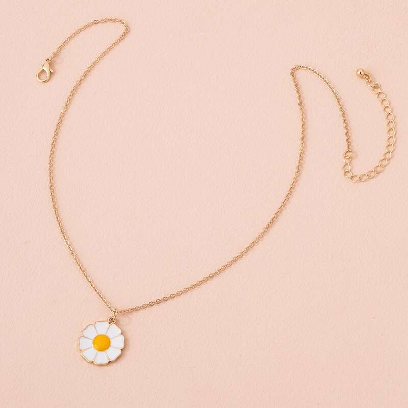 

Flower Charm Necklace, Multicolor