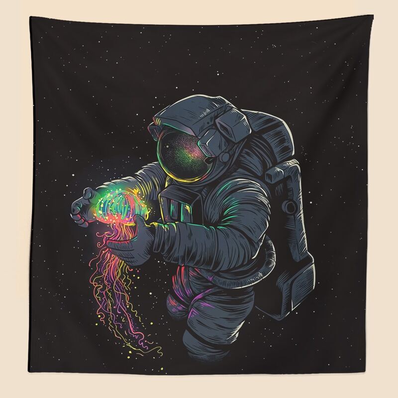 

Astronaut Print Tapestry, Multicolor