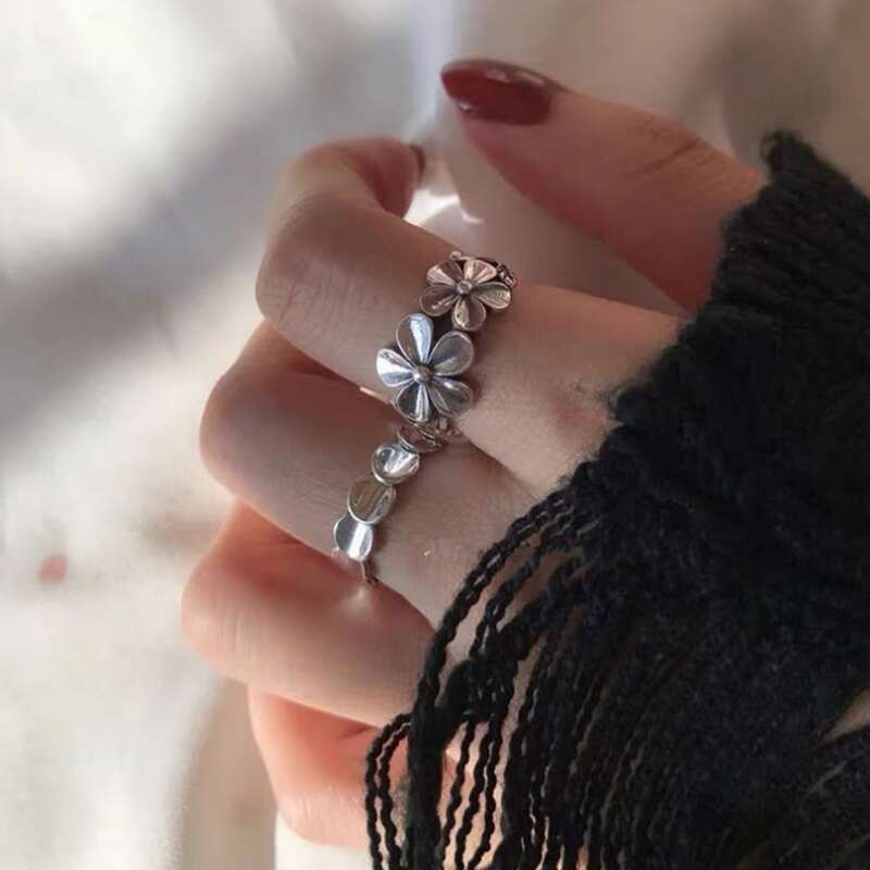 

2pcs Flower Decor Cuff Ring, Antique silver
