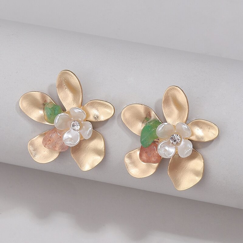 

Rhinestone Flower Stud Earrings, Gold