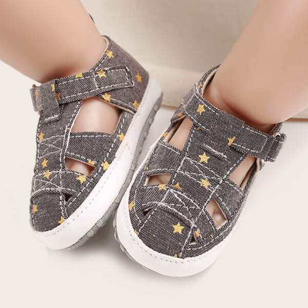 

Baby Boy Star Graphic Velcro Strap Sandals, Grey