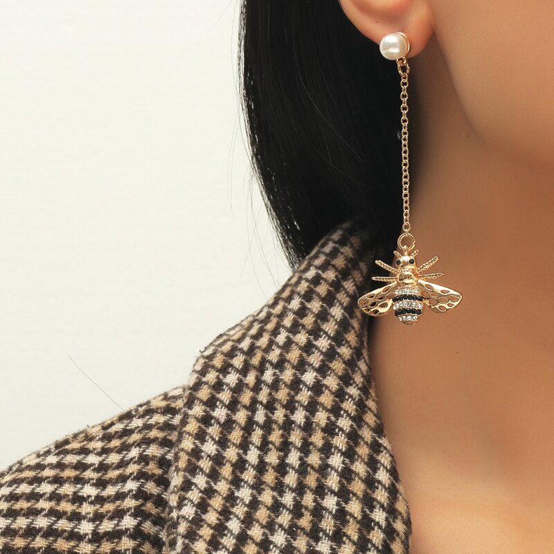 

Faux Pearl Decor Bee Drop Earrings, Gold