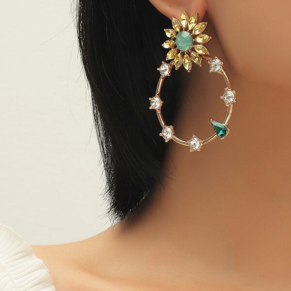 

Rhinestone Flower Decor Round Drop Earrings, Gold