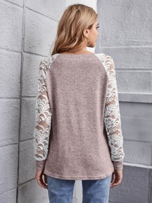 SHEIN LUNE Camiseta de color combinado de manga raglán con encaje transparente - Púrpura malva - Ver 2
