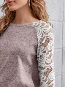 SHEIN LUNE Camiseta de color combinado de manga raglán con encaje transparente - Púrpura malva - Ver 4