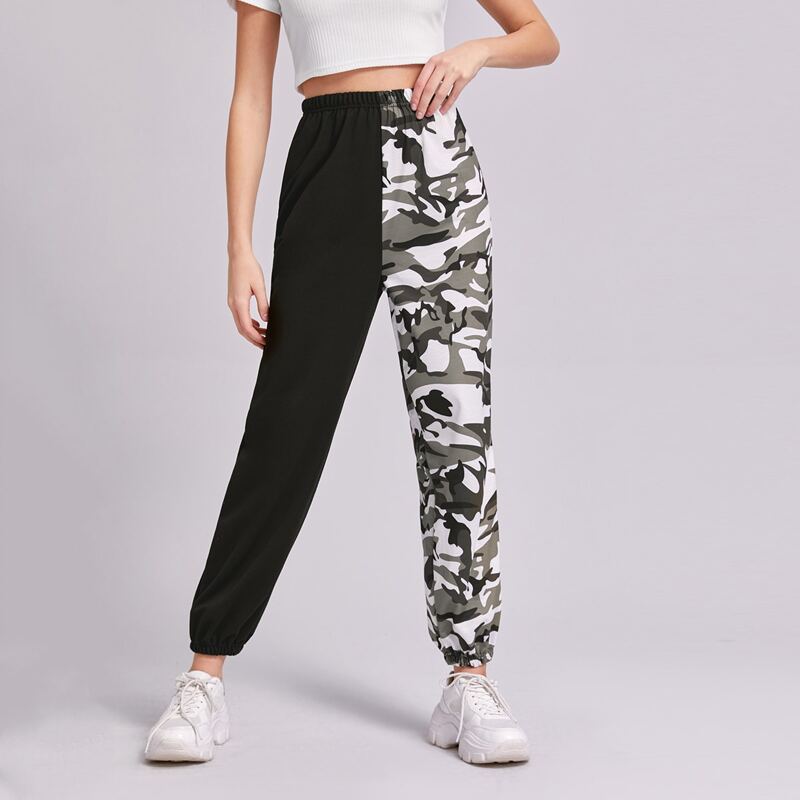 

Camo Print Joggers, Multicolor