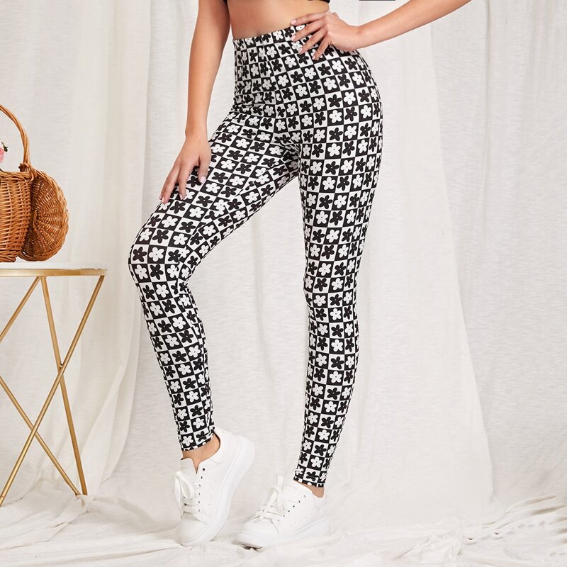 

High Waist Floral Print Leggings, Black and white