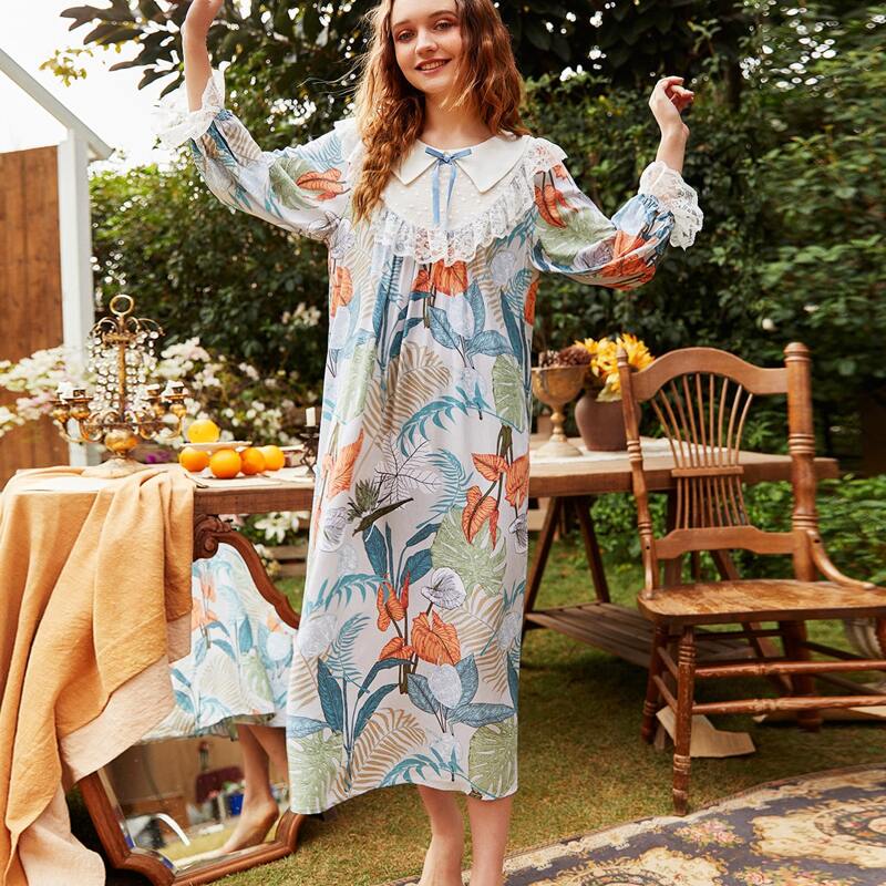 

Contrast Lace Panel Floral Print Night Dress, Multicolor