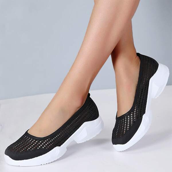 

Hollow Out Knit Sneakers, Black