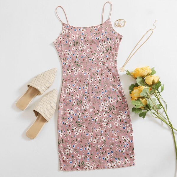 

Ditsy Floral Lettuce Trim Dress, Dusty pink