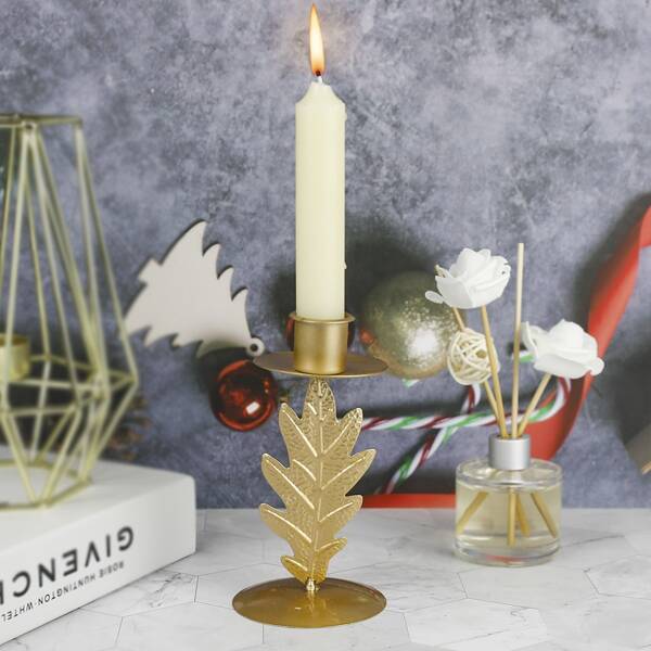 

1pc Leaf Decor Candle Holder, Gold