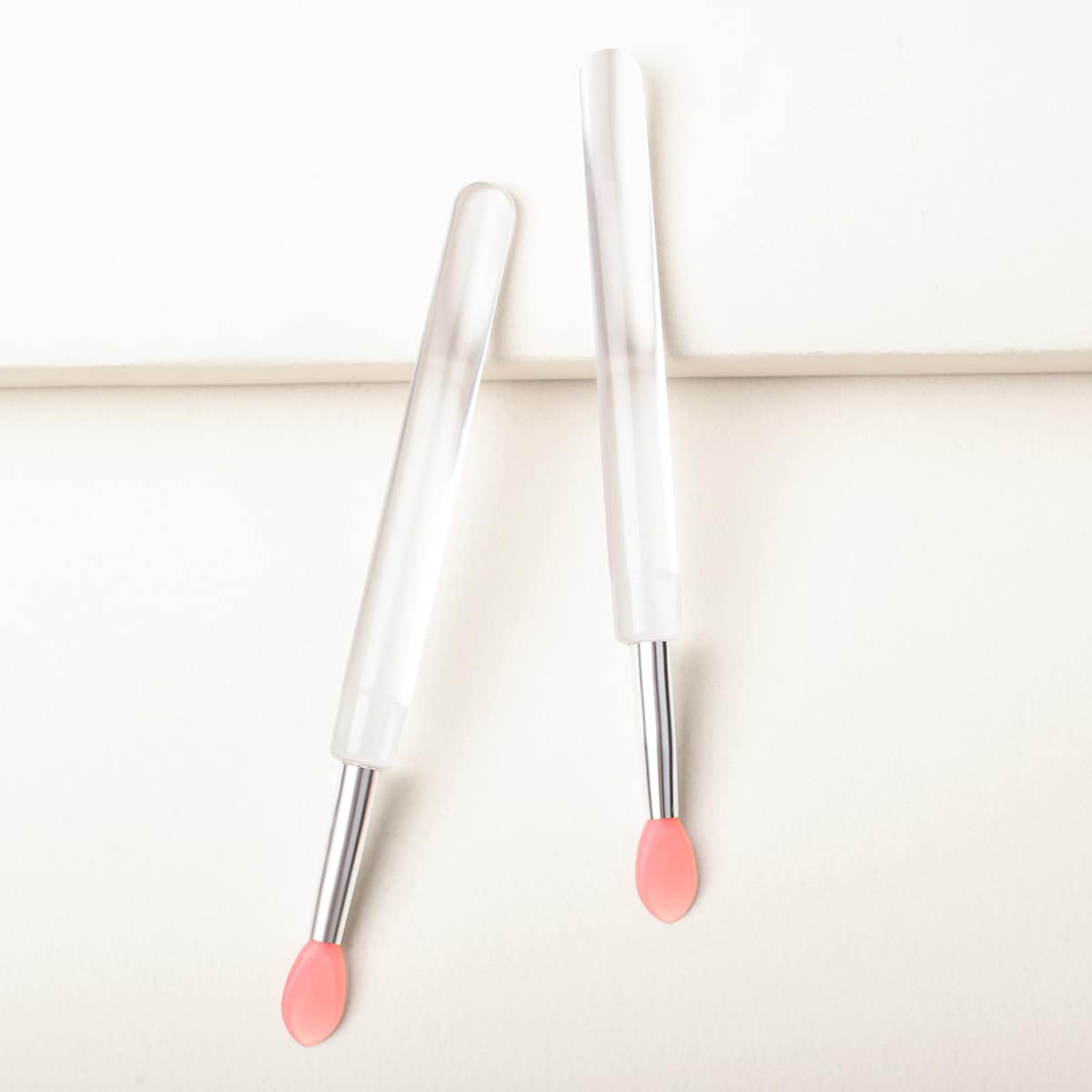 

2pcs Silicone Lip Brush, Pink