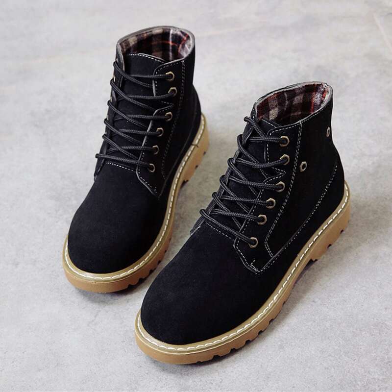 

Lug Sole Lace-up Boots, Black