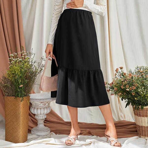 

Maternity Ruffle Hem Skirt, Black