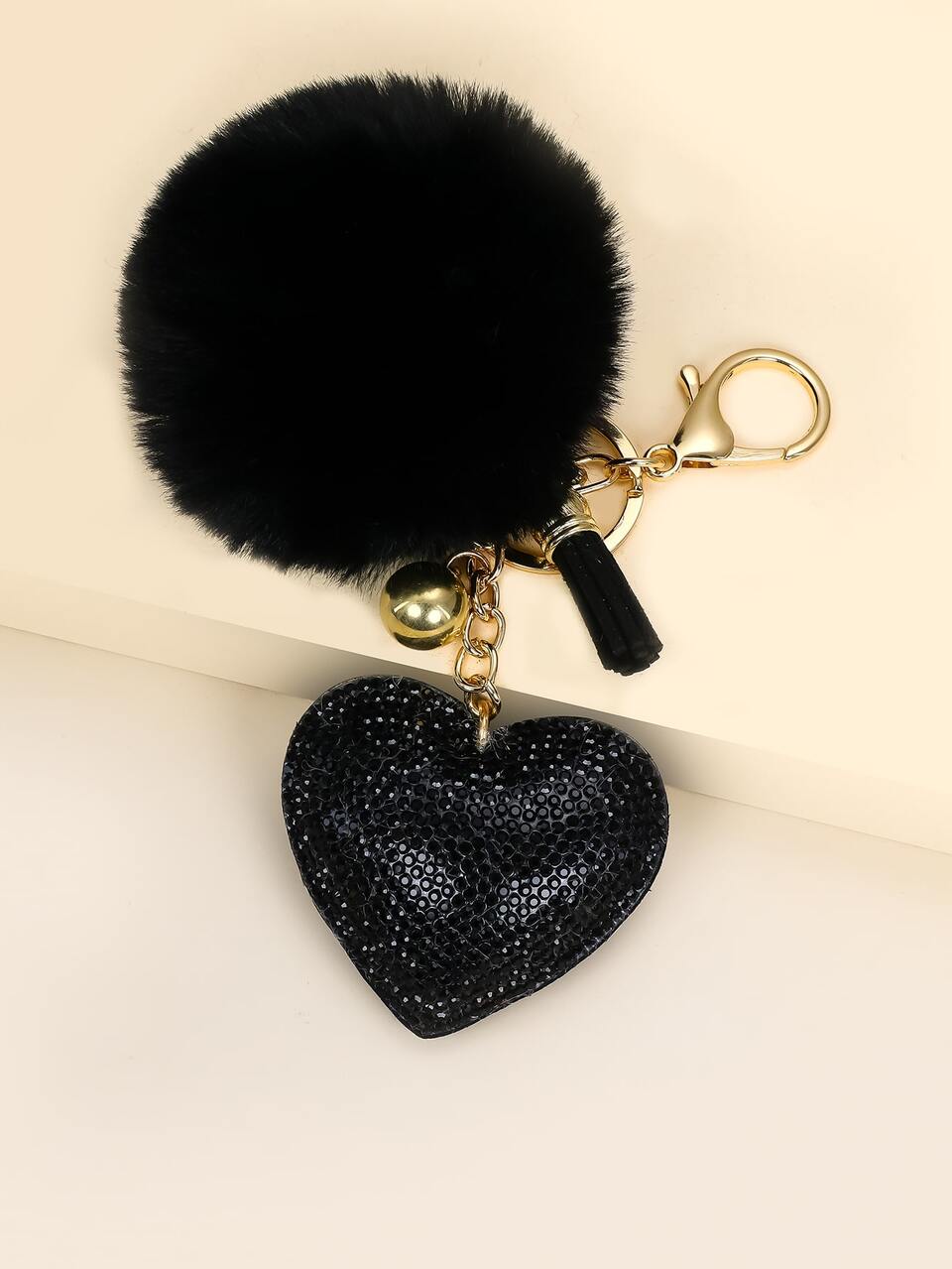 Rhinestone Korean Fleece Heart Pom-Pom Keychains For Women, LOVE Design. Perfect Small Gifts For Valentine's Day, Mother's Day & Wedding Banquets
