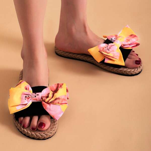 

Floral Graphic Bow Decor Slides, Pink