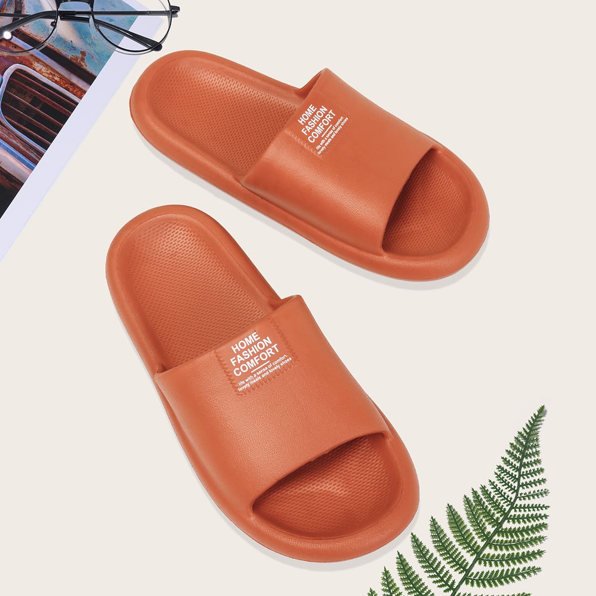 буква Модный Тапочки & Вьетнамки