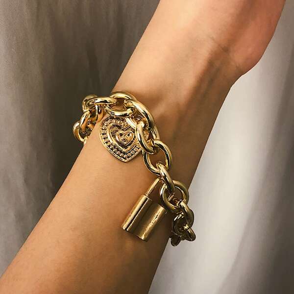 

Heart Charm Chain Bracelet, Gold