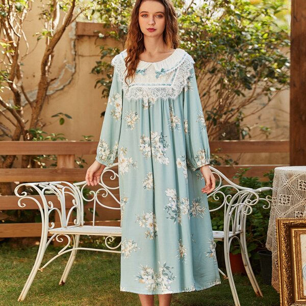 

Bow Front Lace Trim Floral Night Dress, Multicolor