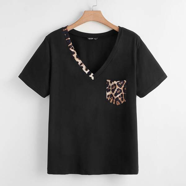 

Plus Contrast Leopard Pocket Tee, Black