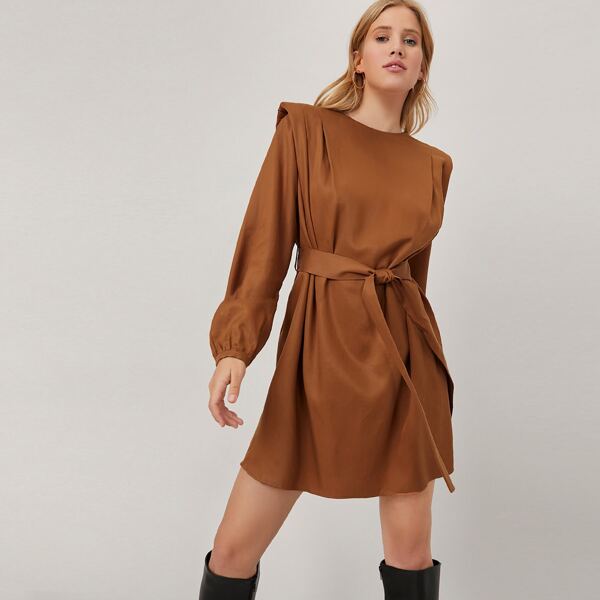 

100% TENCEL PADDED SHOULDER BELTED DRESS, Brown