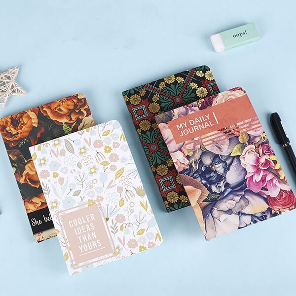 

1pack Flower Print Cover Random Notebook, Multicolor