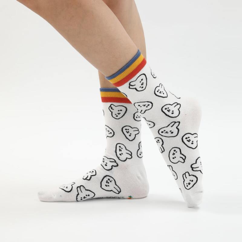 

1pair Cartoon Print Crew Socks, White