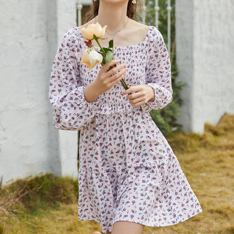 

Ditsy Floral Shirred Dress, White