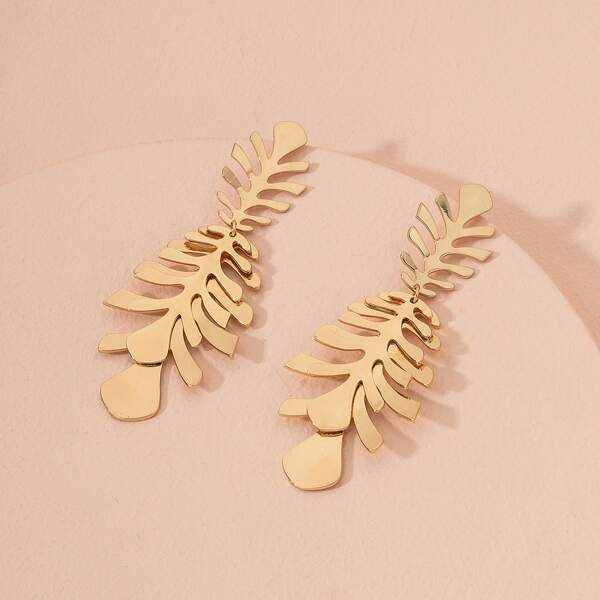 

Structured Drop Earrings, Gold