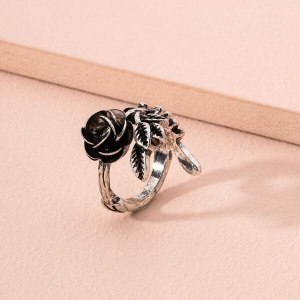 

Flower Design Ring, Antique silver