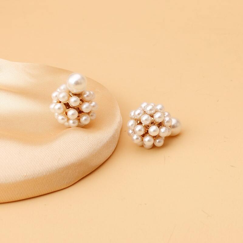 

Faux Pearl Ball Ear Jacket, White