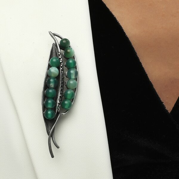 

Pea Design Brooch, Green