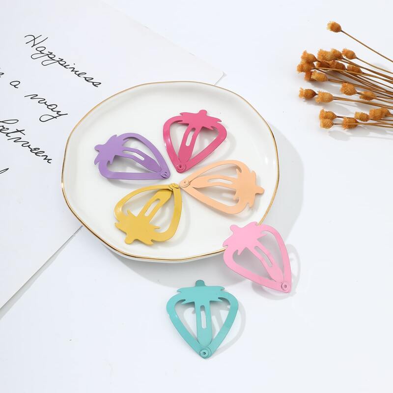 

6pcs Strawberry Design Hair Clip, Multicolor