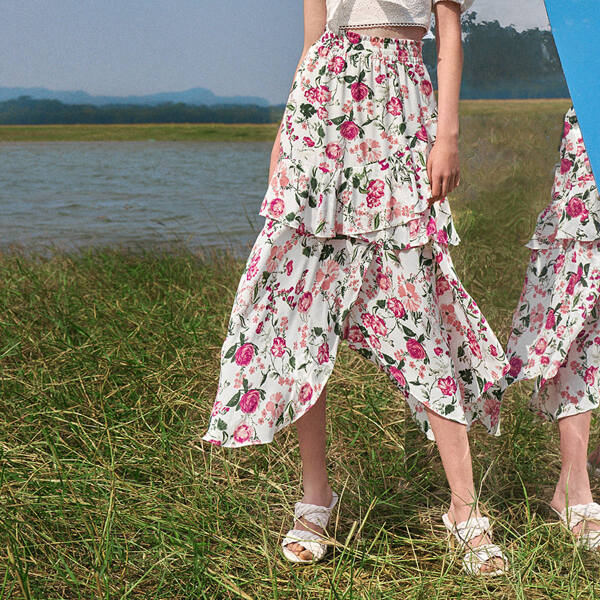 

All Over Floral Print Asymmetrical Hem Skirt, Multicolor