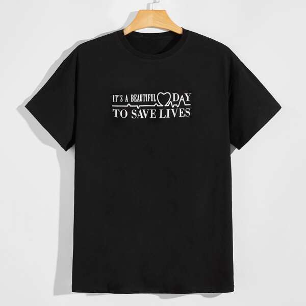 

Men Slogan And Heart Print Tee, Black