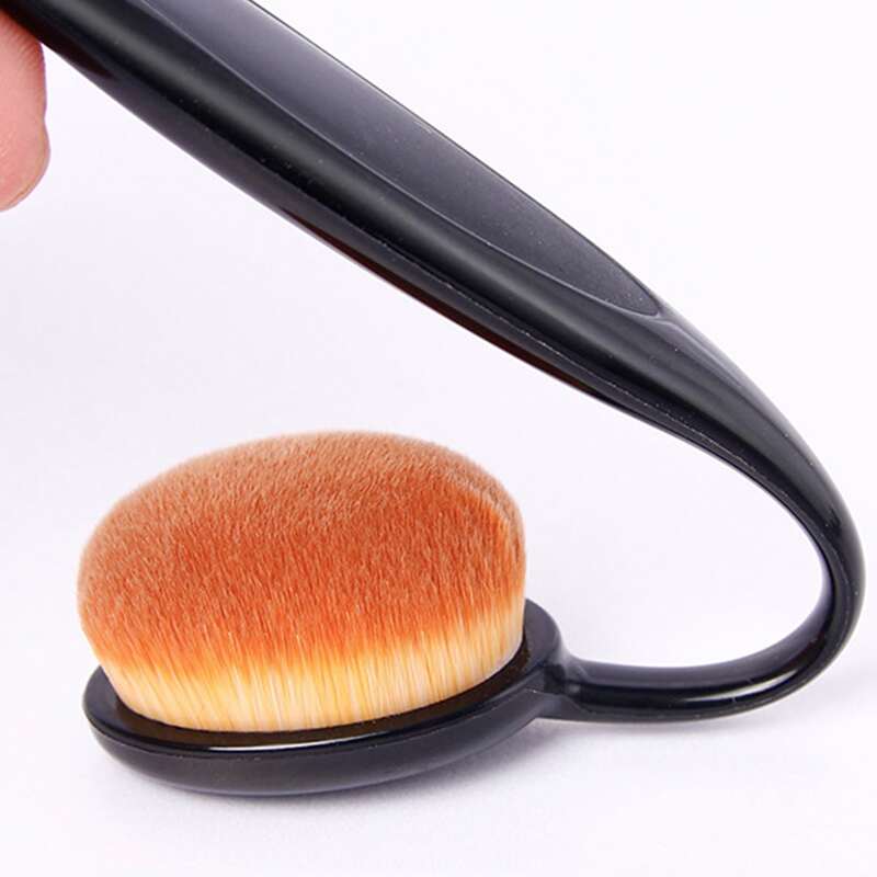 

1pc Foundation Brush, Black