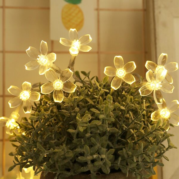 

1pc String Light With 20pcs Flower Shaped Bulb, Yellow