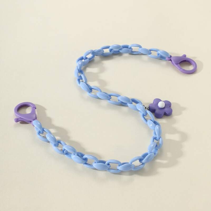 

Floral Chunky Chain Necklace, Baby blue