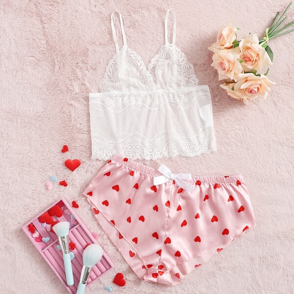 

Floral Lace Bralette With Heart Print Shorts, Multicolor
