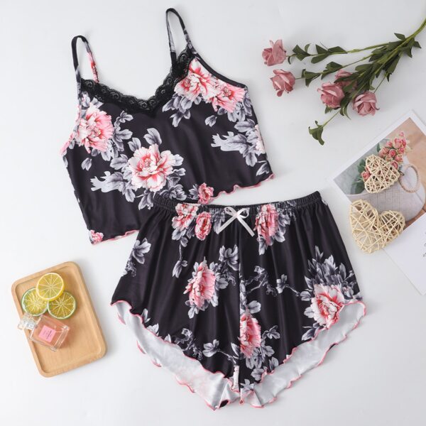 

Floral Print Contrast Lace Cami Pajama Set, Black