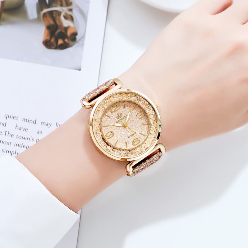 

1pc Round Pointer Quartz Watch