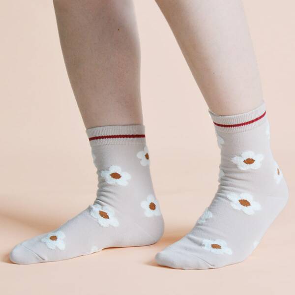 

Flower Print Crew Socks, Beige