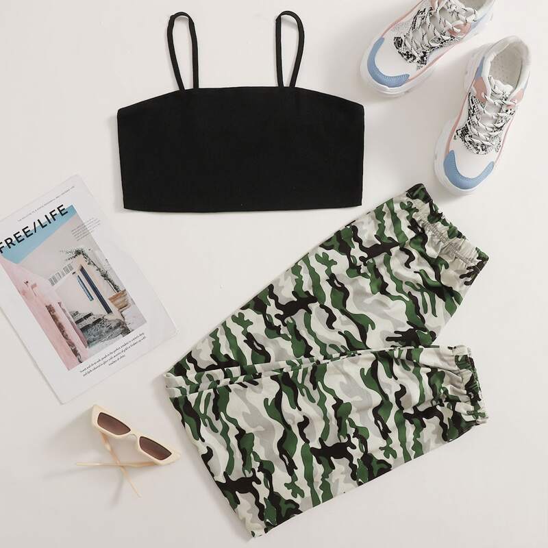 

Solid Crop Cami & Camo Pants, Multicolor