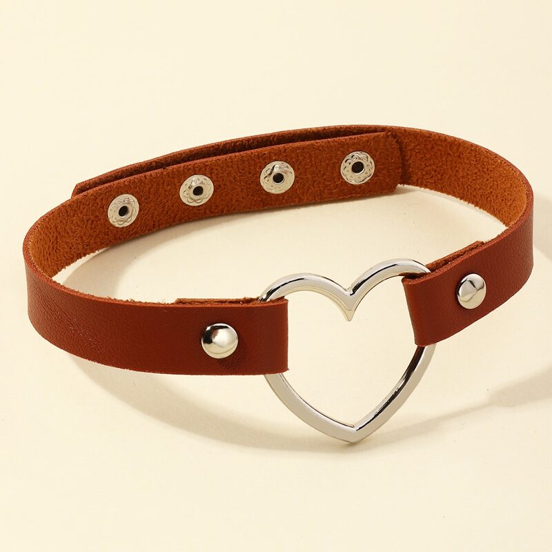 

Heart Faux Leather Choker, Coffee brown